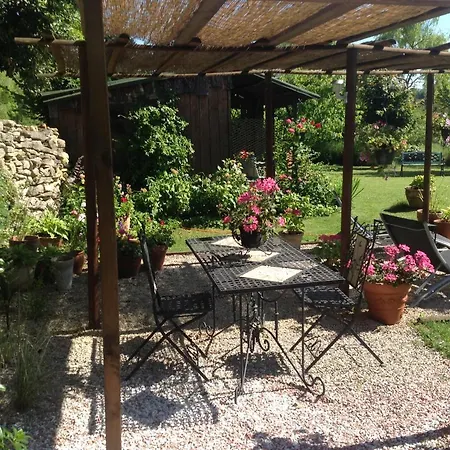 Le Beau Jardin Ajat